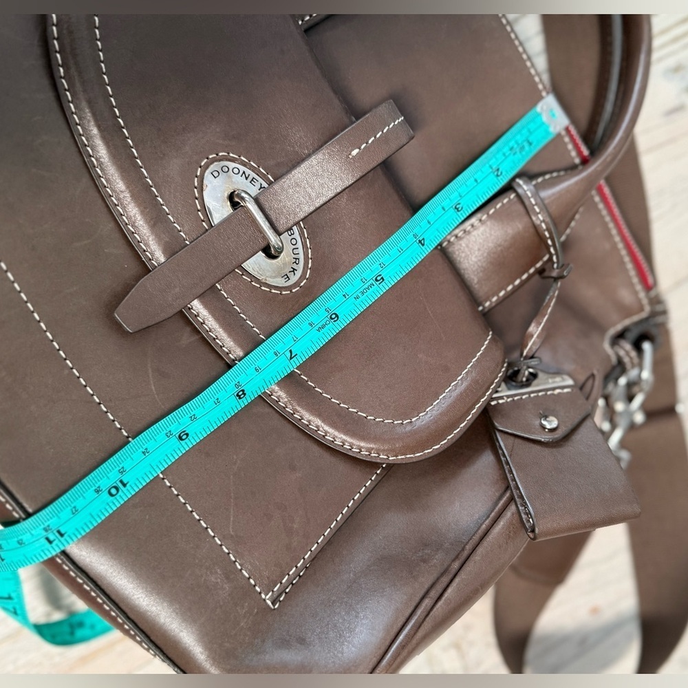 Dooney & Bourke Toscana Brown Leather Satchel Bag - Picture 16 of 16
